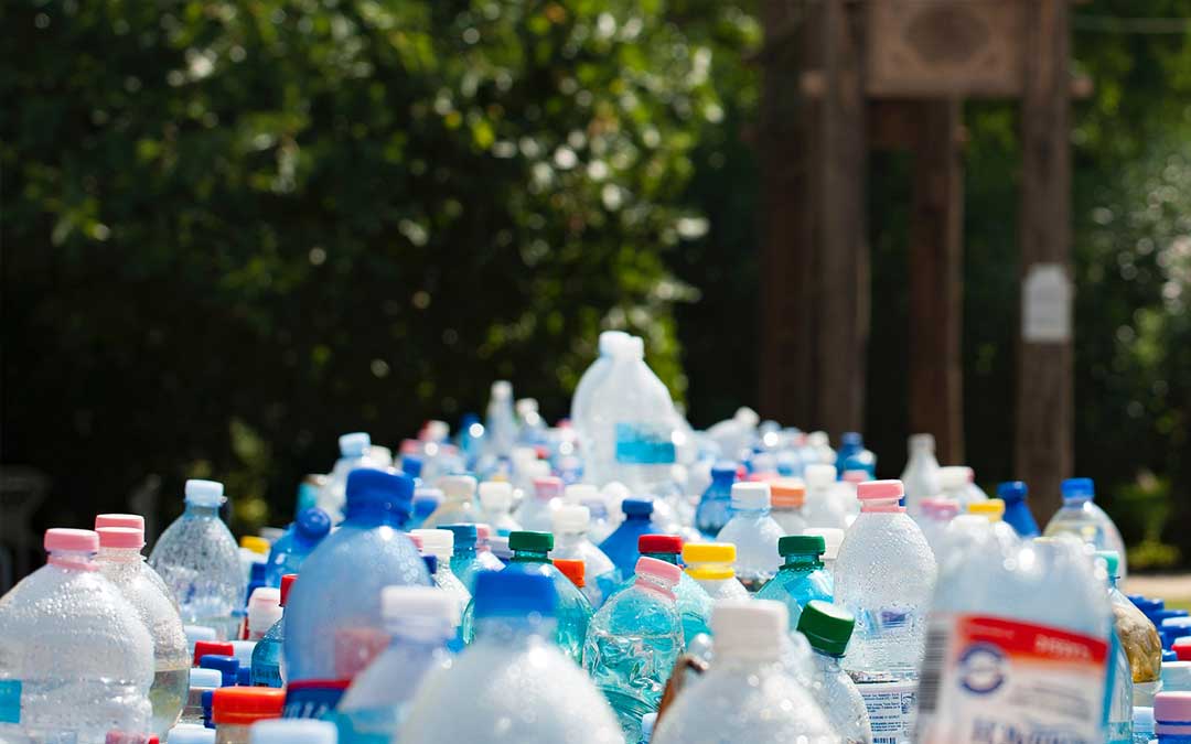 plastic-bottles-waste old plastic bottles lines up